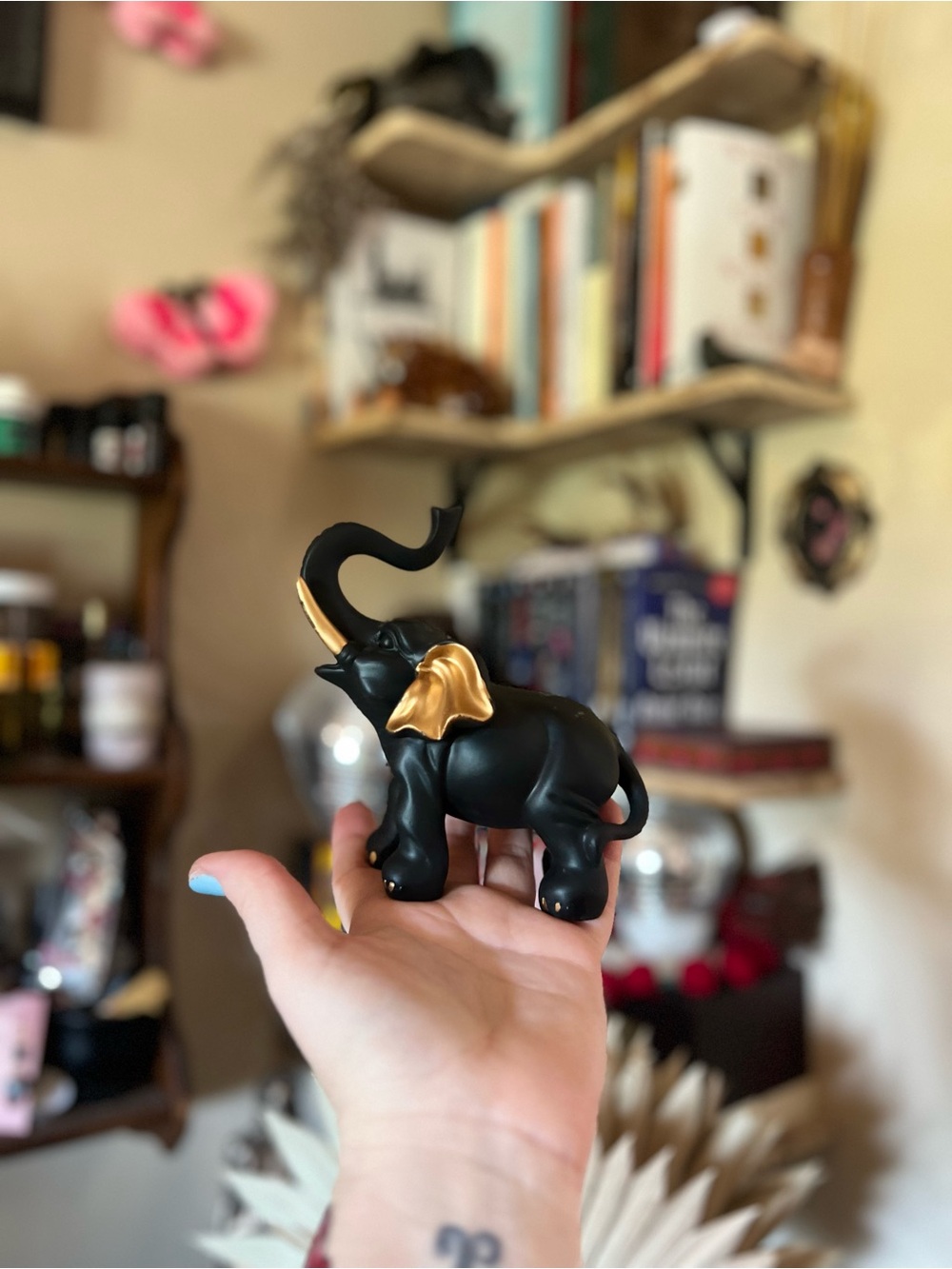 Decorative Black and Gold Elephant Figurine for Wall Display
